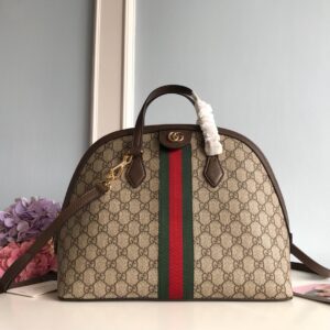 gucci古奇顶级原单品质👜524533Ophidia家族迎来了新的成员中号手提包方正的造型让人联想到复古的设计GG Supreme高级人造帆布材质点缀红绿织带等品牌最富特色的经典元素体现出对品牌马术本源的致敬Ophidia 织带装饰贝壳包尺寸：34/27.5/15cm