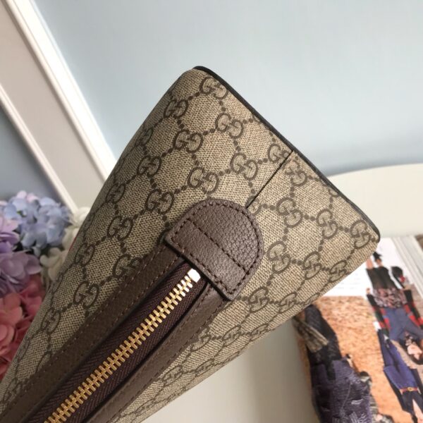 gucci古奇顶级原单品质👜524533Ophidia家族迎来了新的成员中号手提包方正的造型让人联想到复古的设计GG Supreme高级人造帆布材质点缀红绿织带等品牌最富特色的经典元素体现出对品牌马术本源的致敬Ophidia 织带装饰贝壳包尺寸：34/27.5/15cm