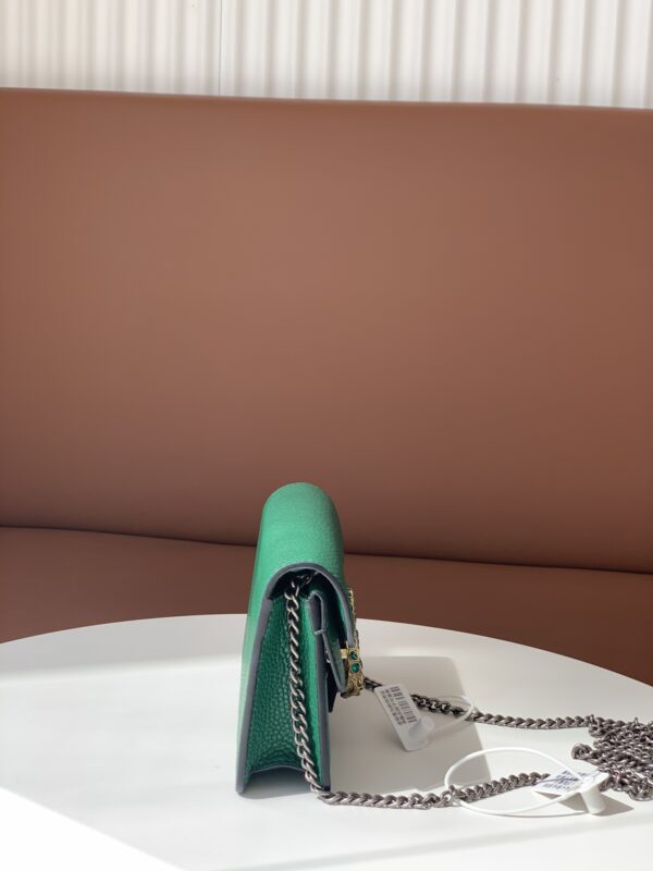 迷你原版牛皮现货🔥款号：476432】迷你酒神 颇具结构感的皮革链条超迷你手袋，配有钥匙扣，可以用于将此袋绑缚在另外更大的手袋上正品开模，实物拍照，做工精细。尺寸：16.5*9*5