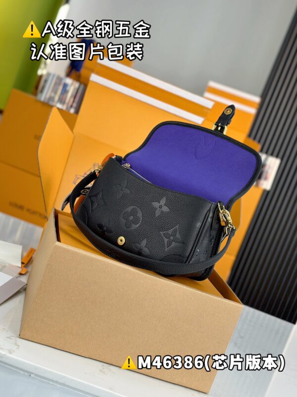 【特级MB原厂皮】DIANE 手袋型号：M46386材料：A+级全钢五金，进口原厂皮包装：全套特级免税MB包装尺寸：24x15x9cm