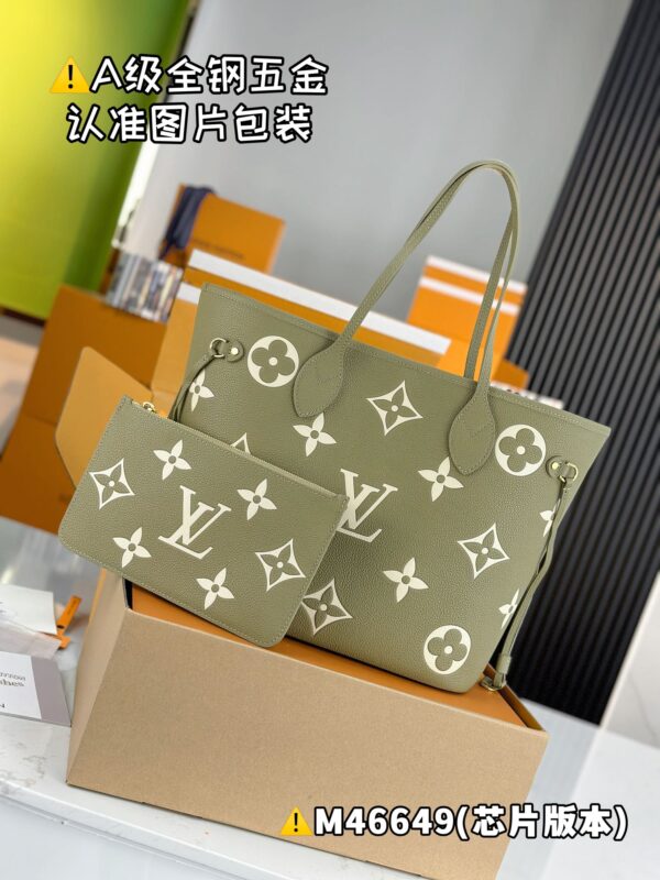 【特级MB原厂皮】NEVERFULL 中号手袋型号：M46649材料：A+级全钢五金，进口原厂皮包装：全套特级免税MB包装尺寸：31x28x14cm。150121600