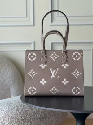 Louis Vuitton ONTHEGO 中号手袋 35x27x14cm