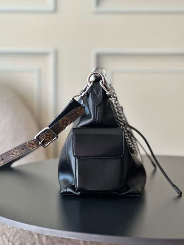 Louis Vuitton CARRYALL CARGO VIBE 小号手袋】33.5x23x15cm