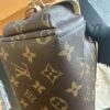 Louis Vuitton Odyssee 斜挎包单肩包  27cm x 17cm x 12cm   M25085