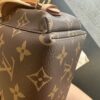 Louis Vuitton Odyssee 斜挎包单肩包  27cm x 17cm x 12cm   M25085