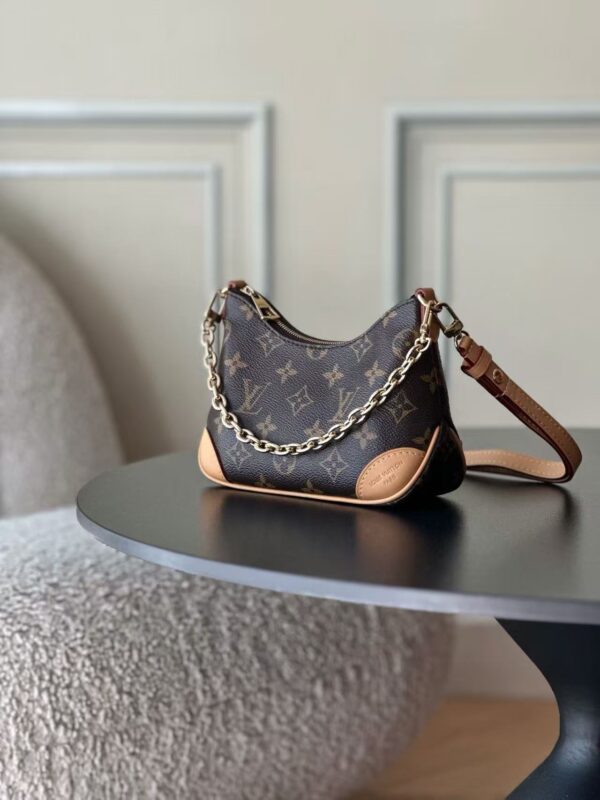 Louis Vuitton NANO BOULOGNE手袋  19x13x8cm  M25519