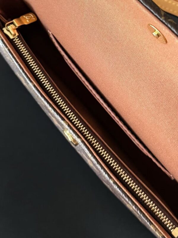 Louis Vuitton WALLET ON CHAIN IVY手袋 23.5x12x4.3cm  M81911