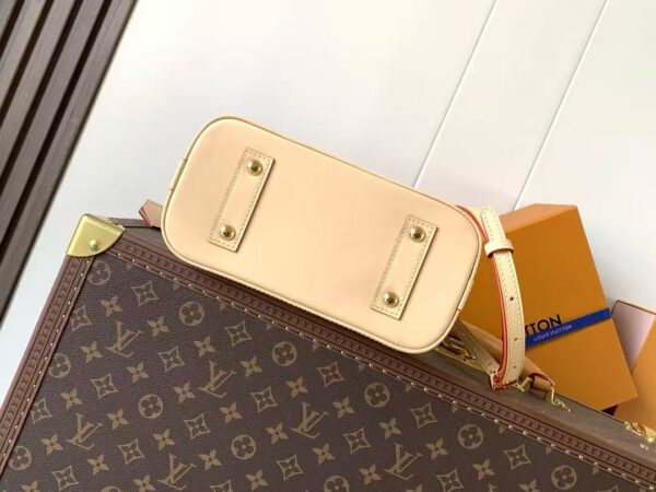 Louis Vuitton Alma BB 手袋 23.5 x 17.5 x 11.5  M46990